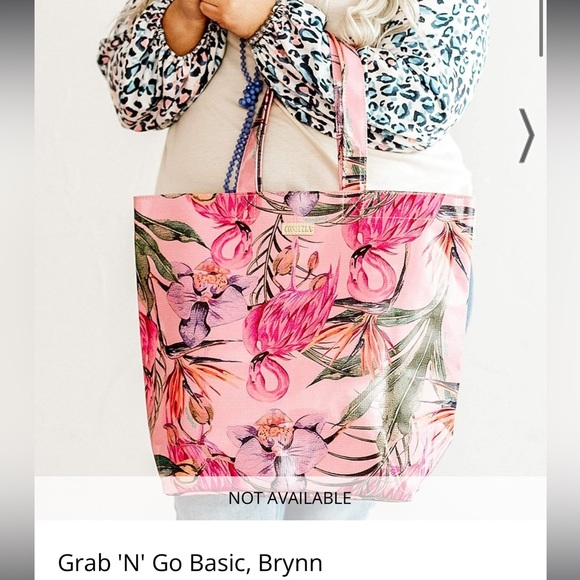 Consuela Brynn Grab and Go Basic Bag - Picture 2 of 8